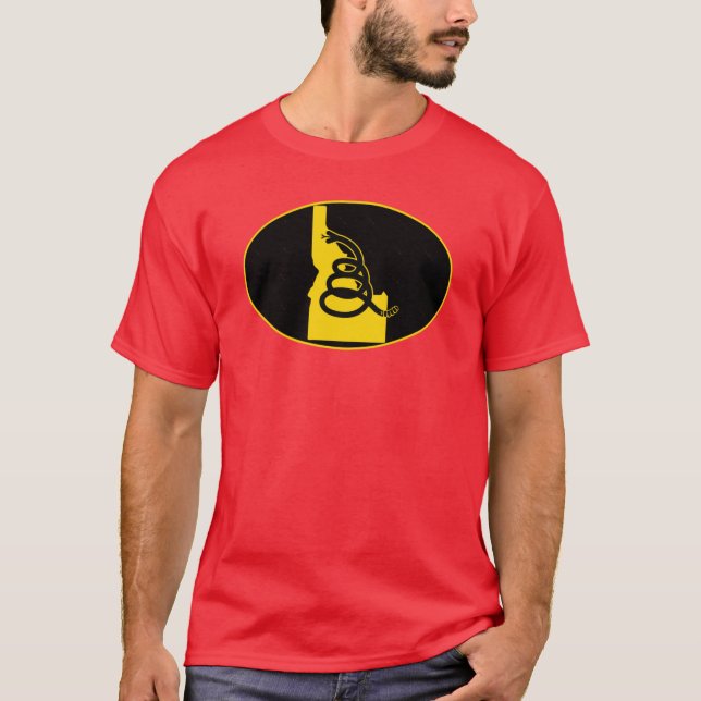 Camiseta IDAHO Freedom Is The Superpower Modern Gadsden Sna (Frente)