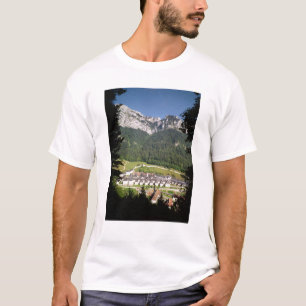 Camiseta Ideia do complexo do monastério