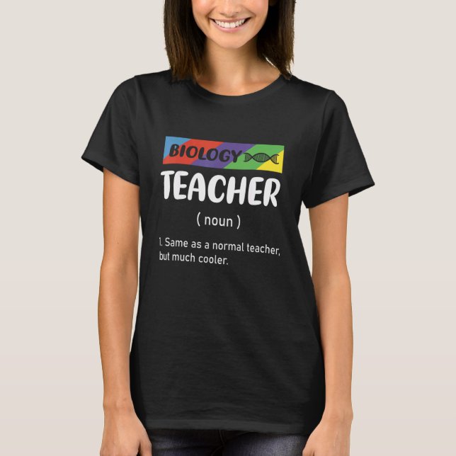Camiseta Igual Ao Professor Normal, Mas Um Chá De Biologia  (Frente)