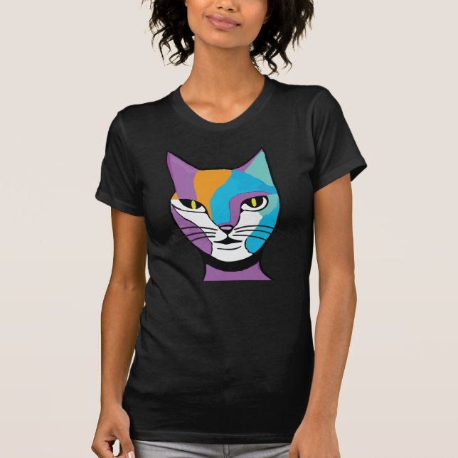 Camiseta Ilustração Colorida de Mulher Gato (Frente)