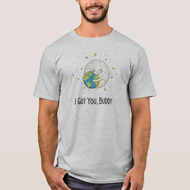 Camiseta Ilustração de Abraço da Lua e da Terra Fofa com (Frente)