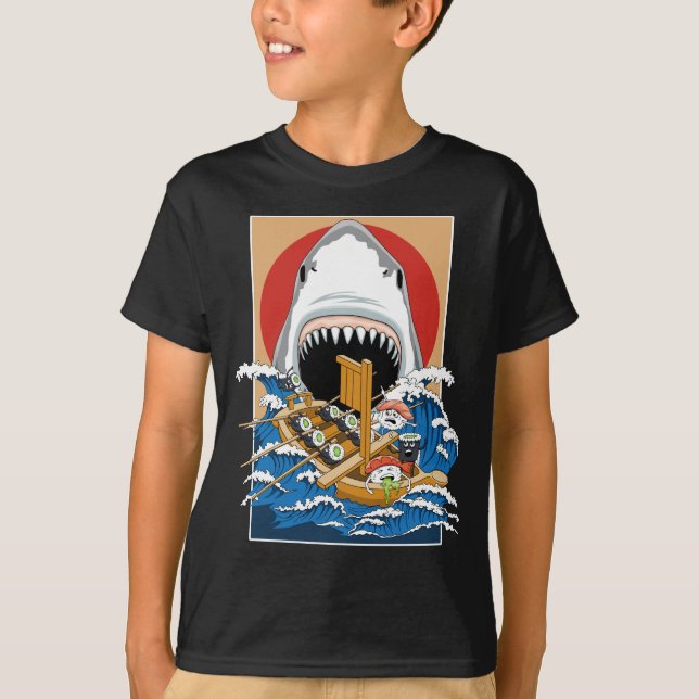 Camiseta Ilustração de Ataque a Tushi Shark (Frente)