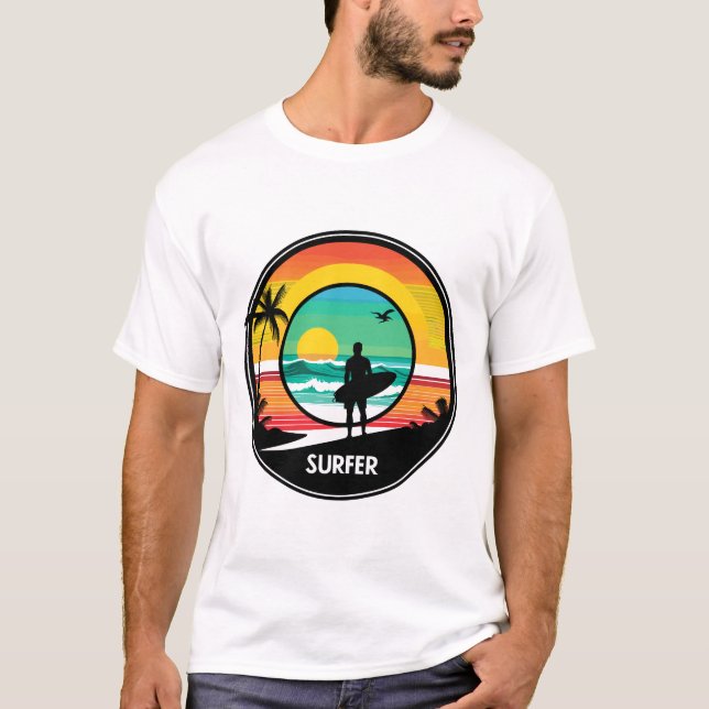 Camiseta Ilustração de Círculo Retro da Praia ao Pôr do Sol (Frente)