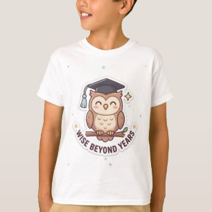Camiseta Ilustração de Coruja com Chapéu de Formatura "Sábi