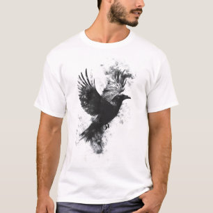 Camiseta Ilustração de Corvo Gótico: Fumaça e Penas