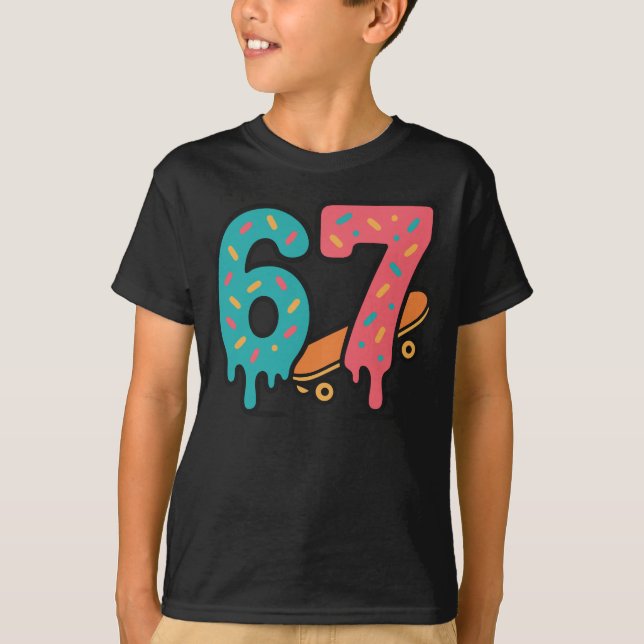 Camiseta Ilustração de Design de Skate 6 7 com Efeito de Go (Frente)