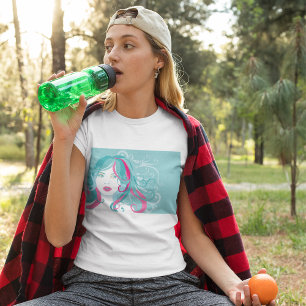 Camiseta Ilustração de Mulher Artística