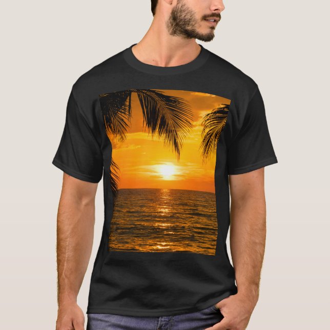 Camiseta Ilustração de Palm Sunset Beach Tropical (Frente)