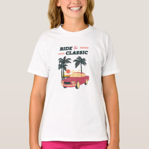 Camiseta Ilustração de Praia Carro Clássico Retro