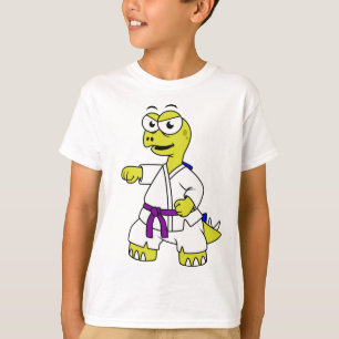 Camiseta Ilustração De Um Estegossauro Praticando Karato.