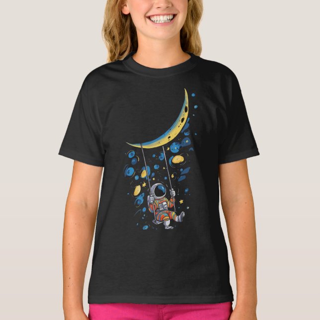 Camiseta ilustração imaginativa e vibrante do espaço (Frente)