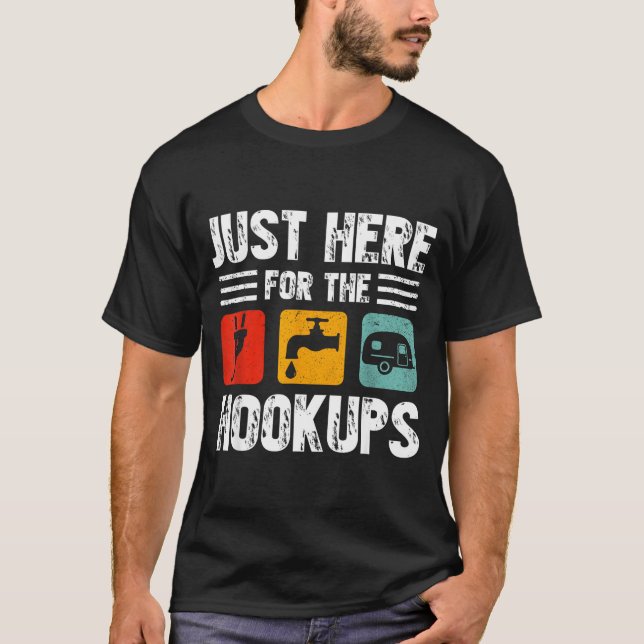 Camiseta I'm Just Here For The Hook Funny Camp Rv Camper Ca (Frente)