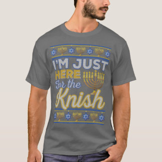 Camiseta I'm Just Here for the Knish Funny Hanukkah Food Je
