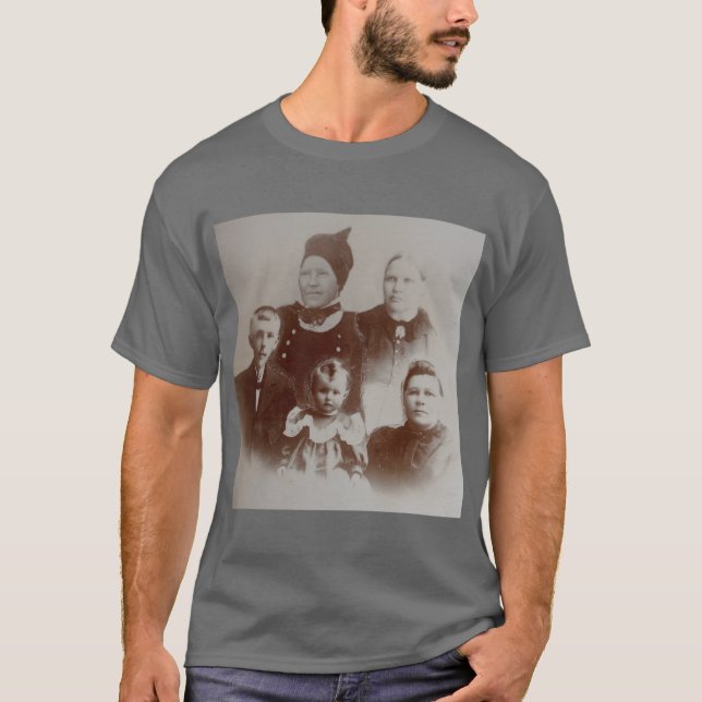 Camiseta Imagem B&W de Foto de Colagem da Família Antica (Frente)