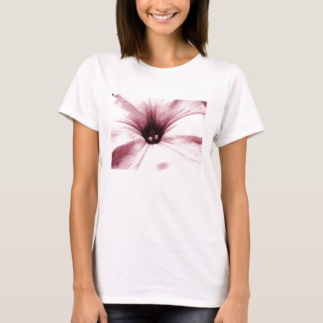 Camiseta Imagem cor-de-rosa desvanecida do macro da flor (Frente)