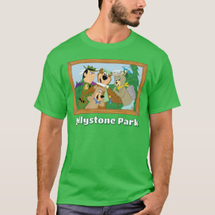 Camiseta Imagem do Urso Yogi e Amigos na Floresta Enquadrad