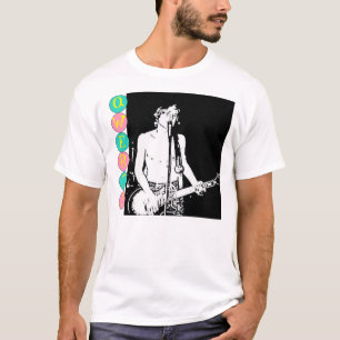Camiseta Imagem retro mestra QWERTY da banda