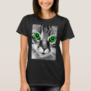 Camiseta Imagem Visualmente Marcante de Gato Preto e Branco