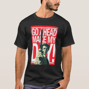 Camiseta Imaginem O Homem Vermelho Fundo E A Citação Faze
