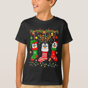 Camiseta Imperador Pinguim Em Meias De Natal Acende Pinguim
