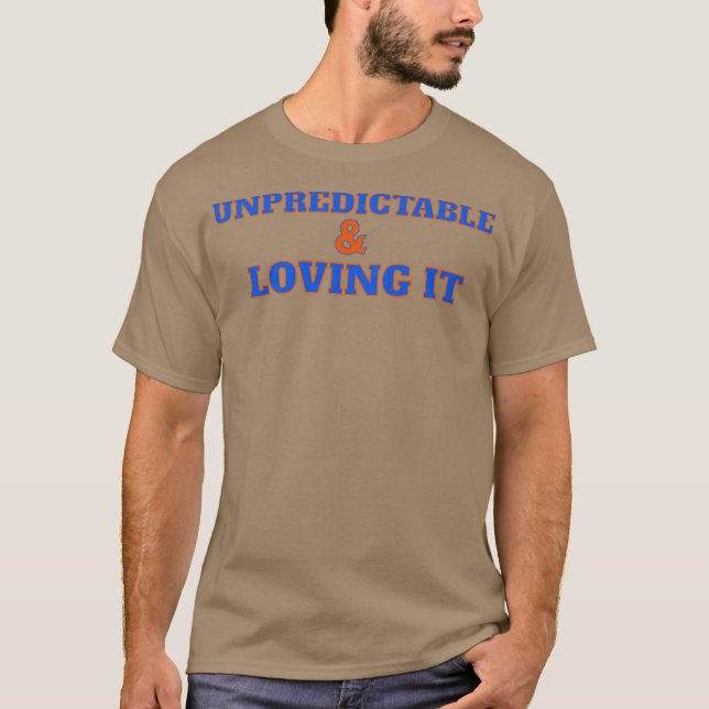CAMISETA IMPREDICÍVEL ADORANDO ISSO (Frente)