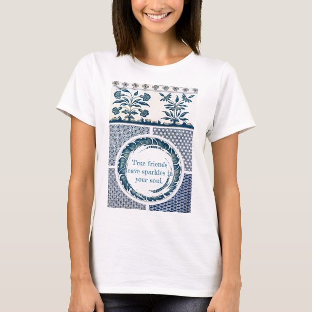 Camiseta Impressão Clássico de Ornamento Floral (Frente)