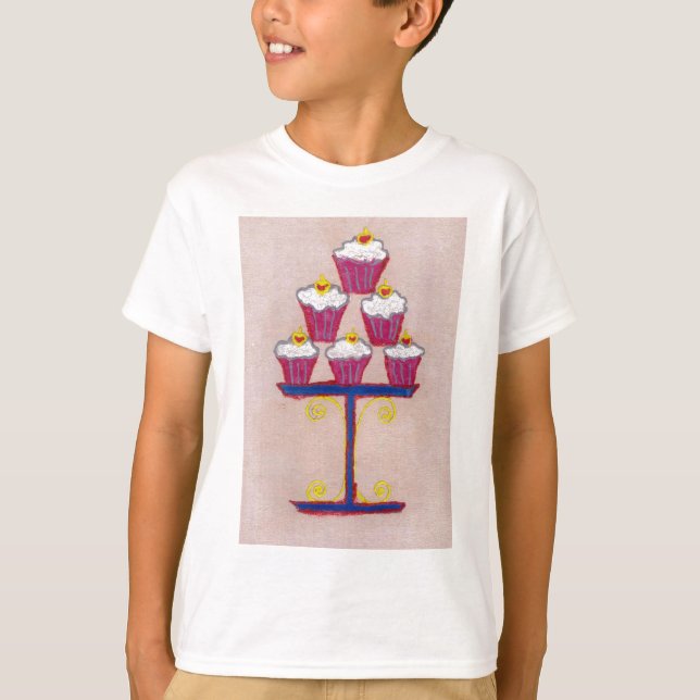 Camiseta Impressão de Arte cupcake com Cereja e Fundo Rosa (Frente)