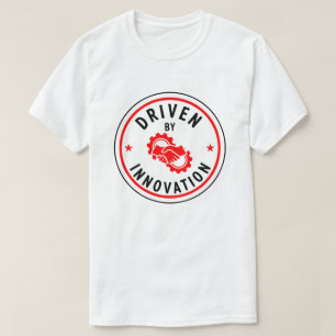 Camiseta Impulsionado Pela Inovação - Distintivo de Motivaç