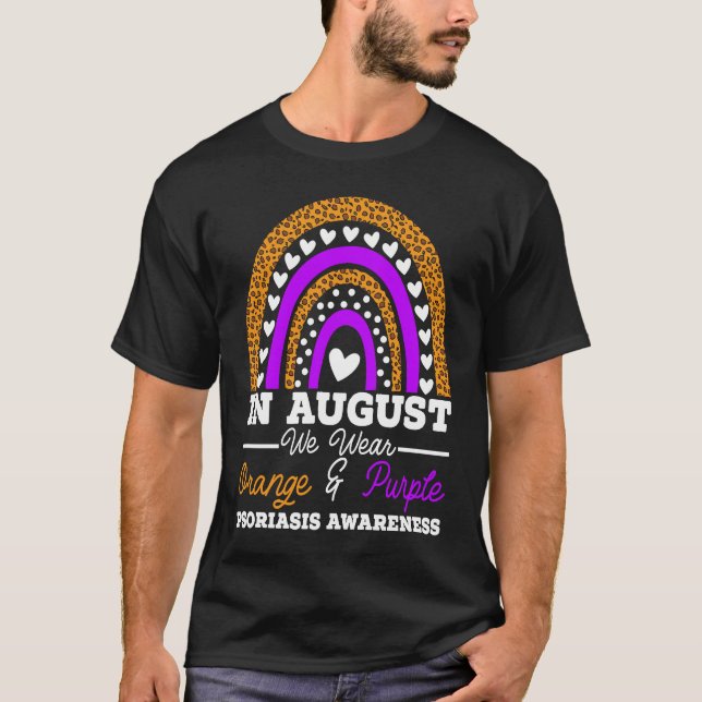 Camiseta In August We Wear Orange And Purple Psoriasis Awar (Frente)