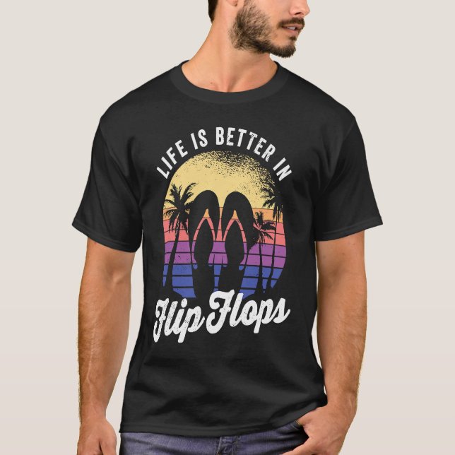 Camiseta in flip flops for an retro beach vacation (Frente)