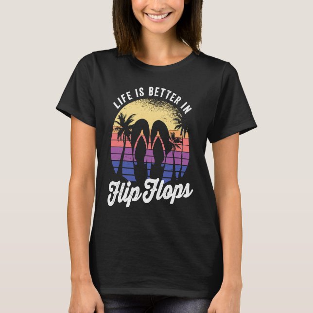 Camiseta in flip flops for an retro beach vacation (Frente)