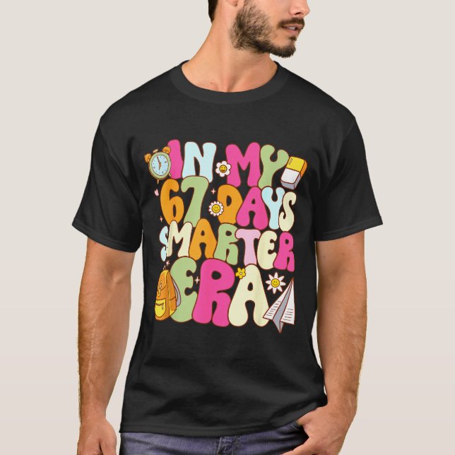 Camiseta In My 67 Days Smarter Era Groovy 67th Day Of Schoo (Frente)
