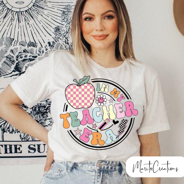 Camiseta In My Teacher Era Floral, Retro Teacher's (Criador carregado)