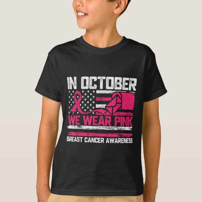 Camiseta In October We Wear Nk Stal Worker Breast Cancer  (Frente)