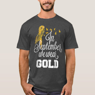 Camiseta In September We Wear Gold Vintage Childhood Cancer