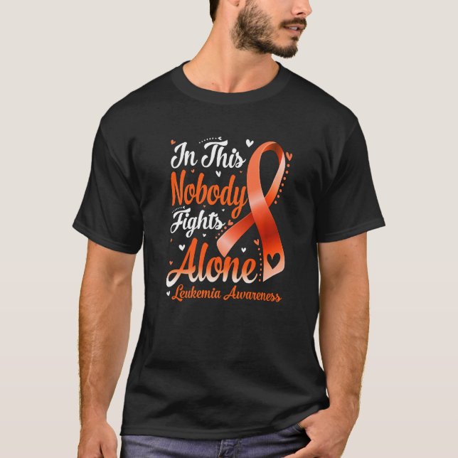 Camiseta In This Family Nobody Fight Alone Leukemia Awarene (Frente)