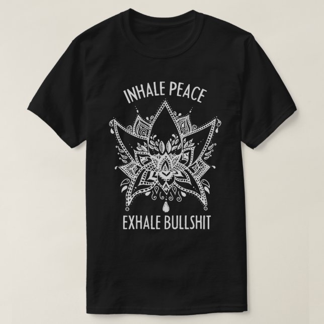 Camiseta Inalar a paz e exaltar a prática da meditação Bull (Frente do Design)