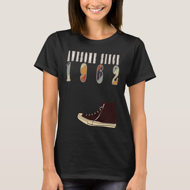 Camiseta Incrível Desde 1962 Vintage Sneaker Data Específic (Frente)