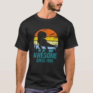 Camiseta Incrível Desde 1990 Dinossauro Rex 31 Anos