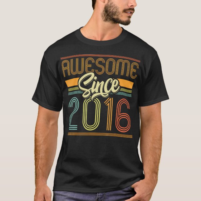 Camiseta Incrível Desde 2016 8.º Aniversário 8 Anos Dia K (Frente)