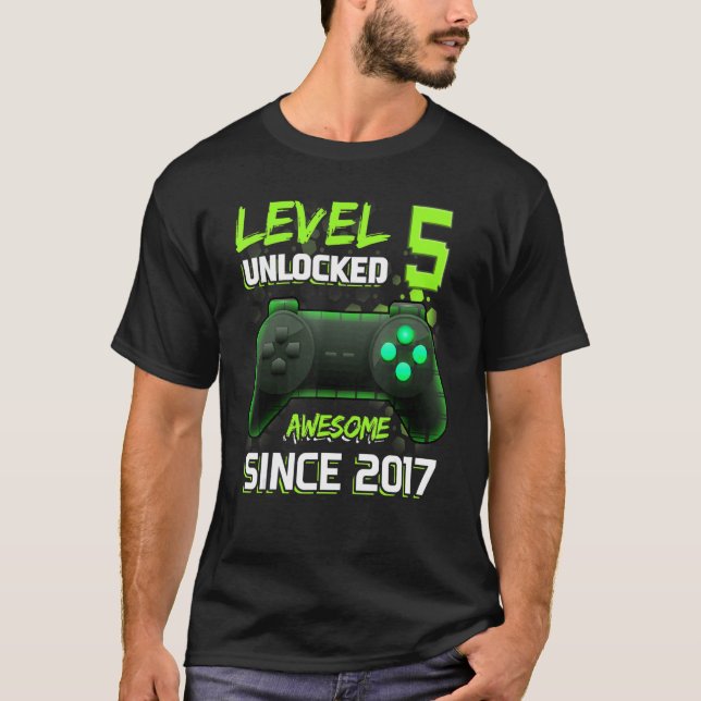 Camiseta Incrível Desde 2017 Videos games Desbloqueados Nív (Frente)