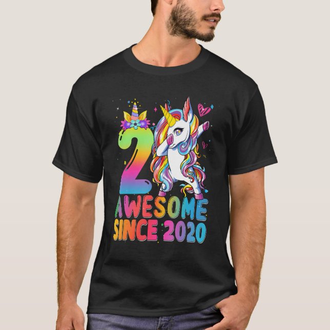Camiseta Incrível Desde 2020, Dabbing Unicorn segundo anive (Frente)