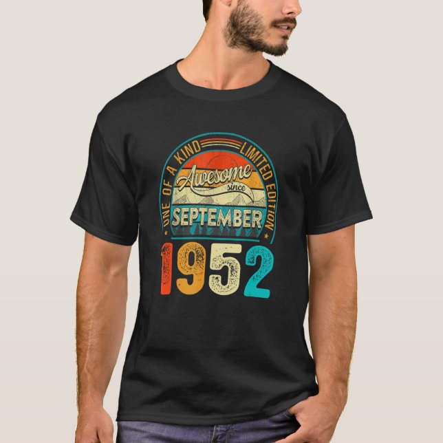 Camiseta Incrível Desde Setembro De 1952 70 Aniversário De  (Frente)