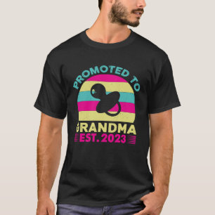Camiseta Incrível promovido à vovó 2023 gestação anunciada