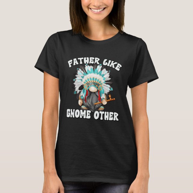 Camiseta Indian Dad Gnome Graphic For Men Peacepipe Native  (Frente)