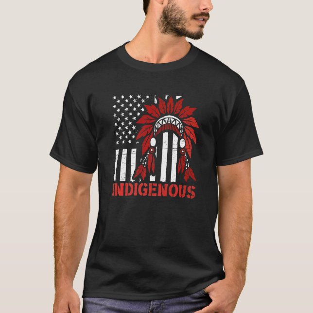 Camiseta Indigenous Peoples Day USA Flag (Frente)
