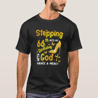 Camiseta Indo Ao Meu 66º Aniversário Como Uma Rainha Bday G