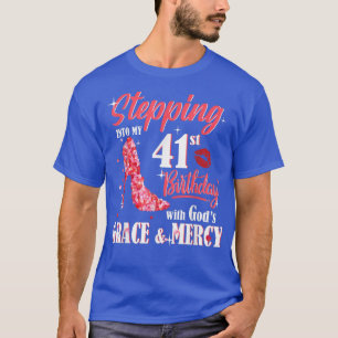 Camiseta Indo ao meu aniversário de 41 ruas com a graça de 