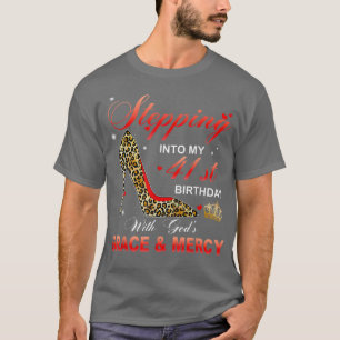 Camiseta Indo ao meu aniversário de 41 ruas com a Graça de