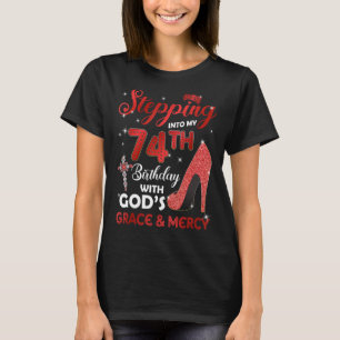 Camiseta Indo para o meu 74.º aniversário com GODS Grace &